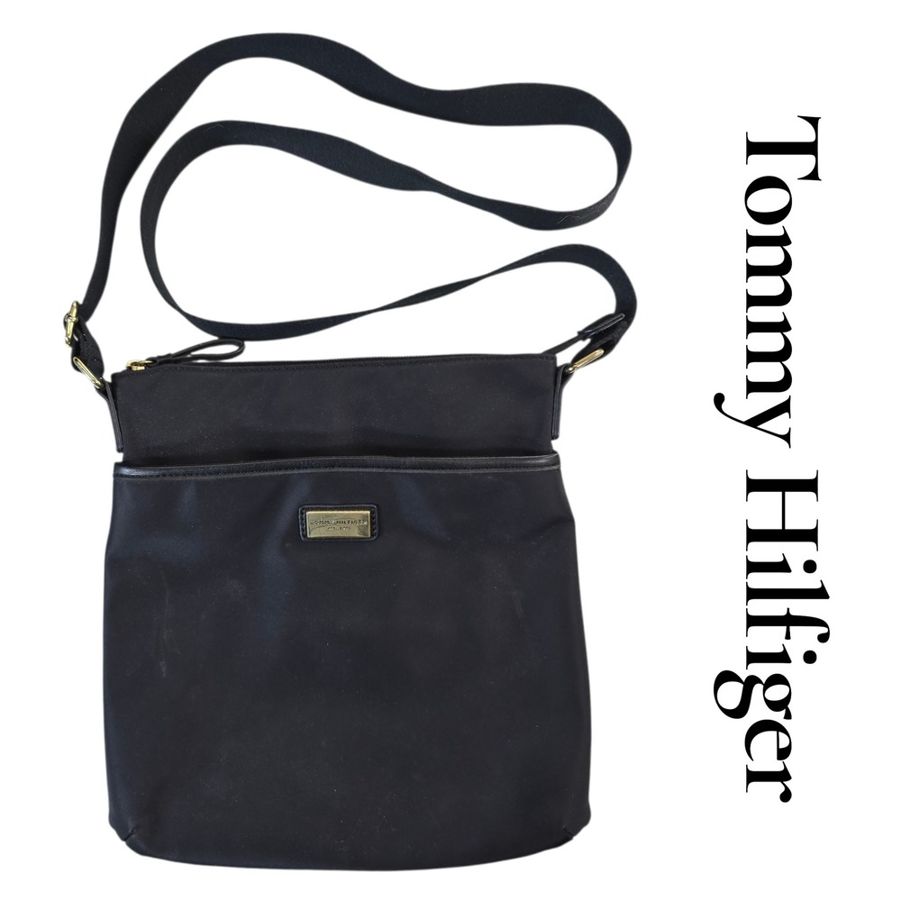 Tommy Hilfiger Crossbody Bag Womens OS Black Nylon Gold Hardware‎ Classic Chic